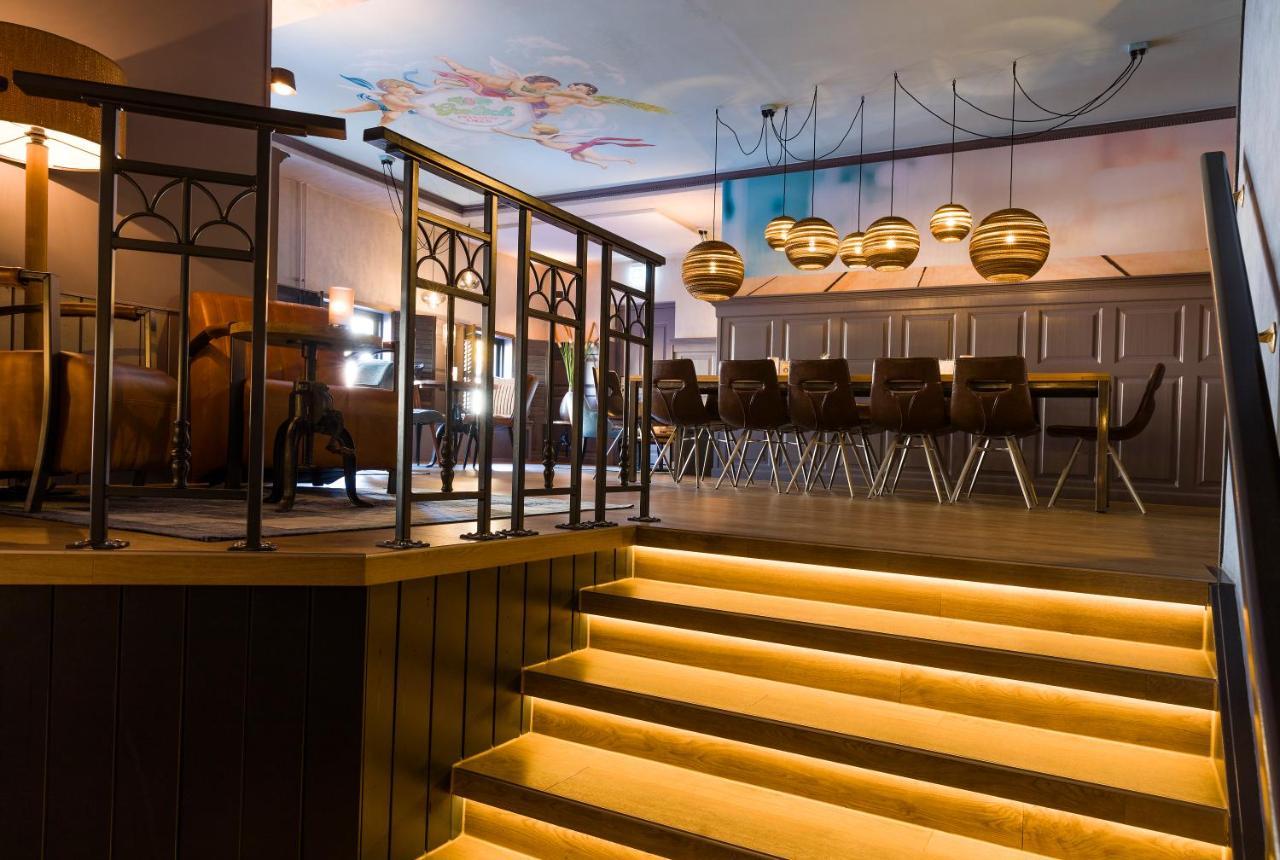 德普罗格霍恩餐厅酒店 Varsseveld 外观 照片